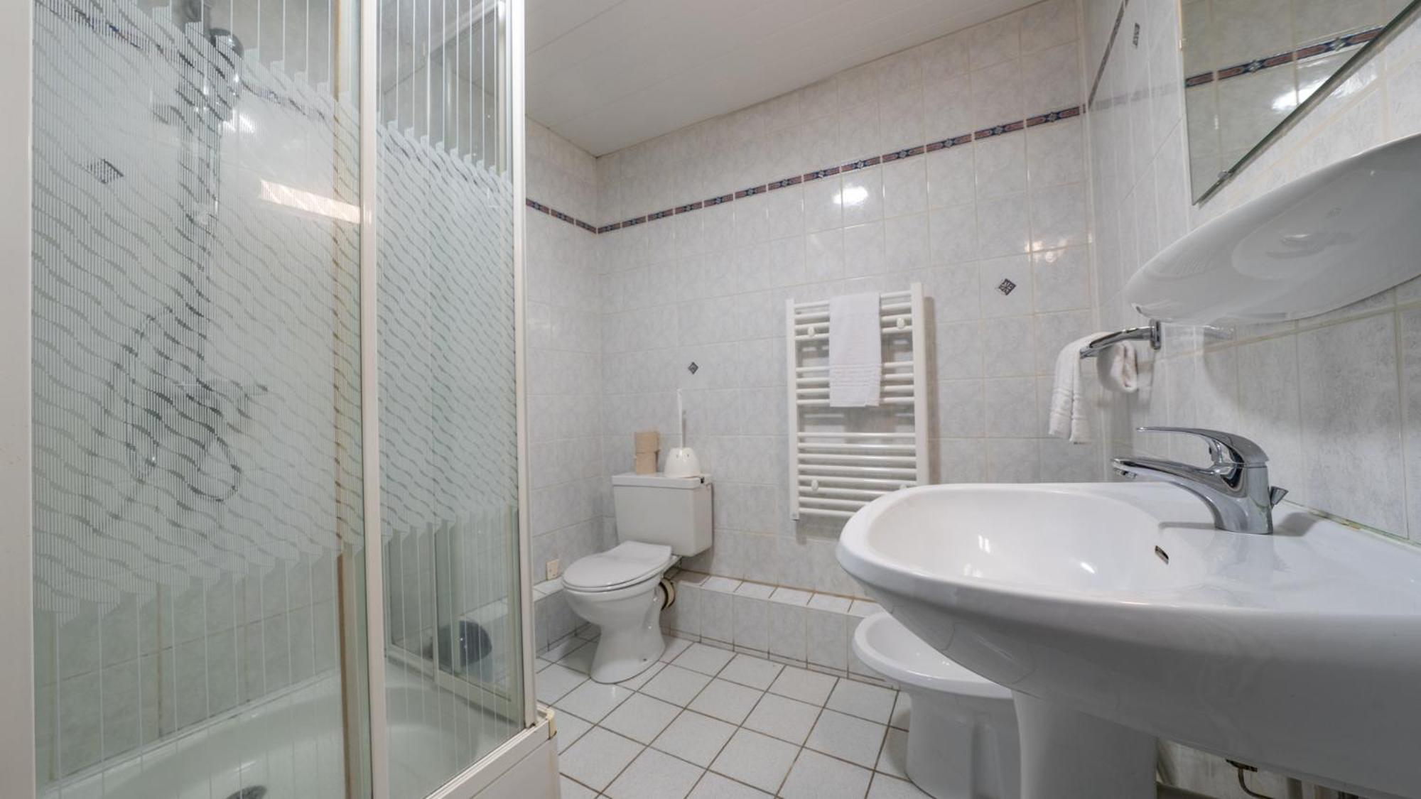 Hotel Des Docks Дигуэн Экстерьер фото